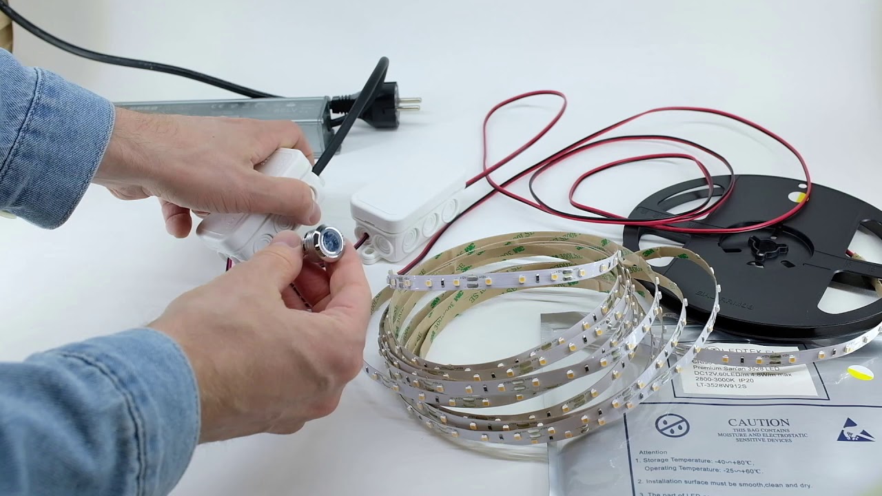 Ledtekfi connecting LED dimmer and LED strip - LED-nauhan kytkeminen LED-himmentimen kanssa