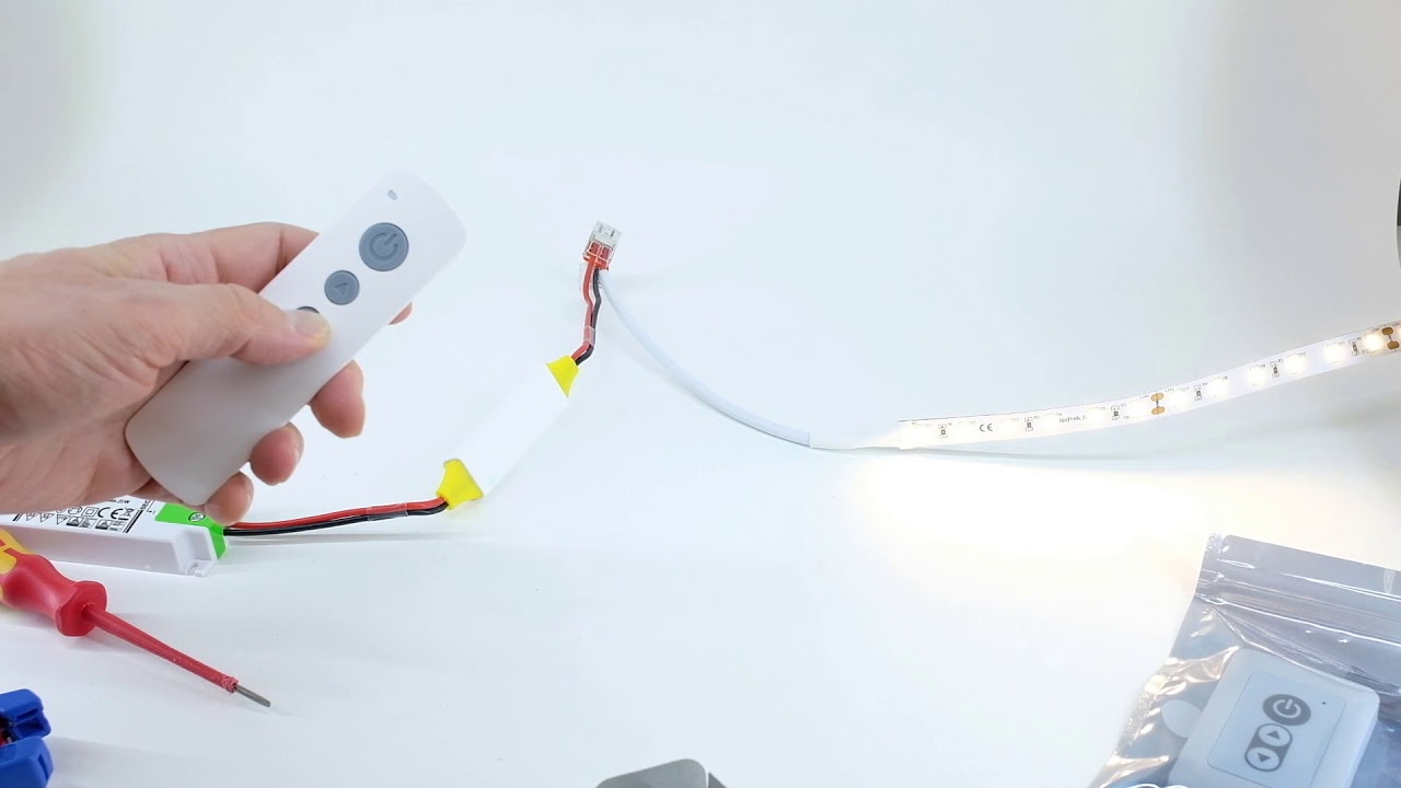 Ledtekfi connecting LED dimmer - LED-nauhan kytkeminen LED-himmentimen kanssa