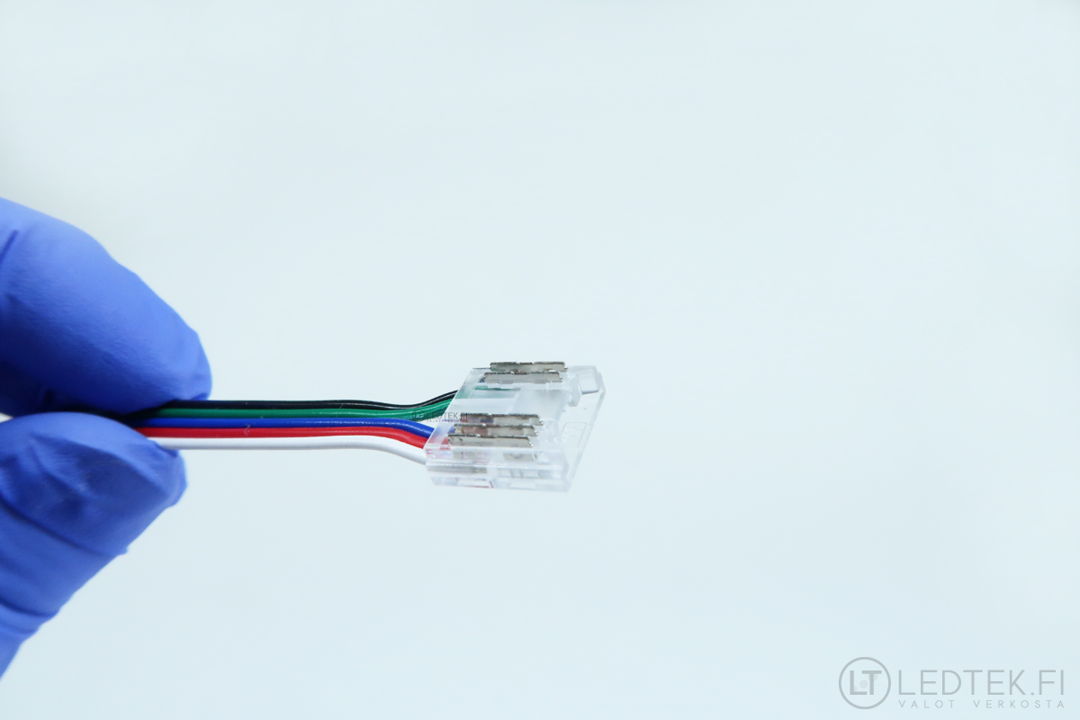 COB RGBW LED-nauhan liitin
