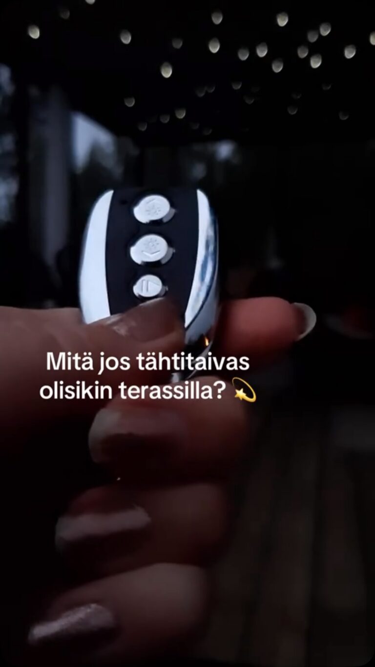 ✨ Kesäilta terassilla. Tähtitaivas ei kuulu vain sisätiloihin. Kuituvalot luovat terassille rauhalli…