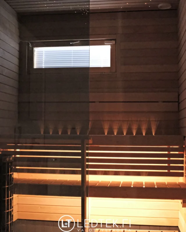 Valaise saunasi pitkäikäisillä LED-valoilla! 💡🔥Tiesitkö, että LED-valot ovat täydellinen ratkaisu saunan valaistukseen? LED-valojen erinomaisen käyttöiän ja energiatehokkuuden ansiosta ne paitsi parantavat tunnelmaa myös vähentävät huoltotarpeita ja kustannuksia pitkällä aikavälillä.🔋 Kestävyys ja pitkä käyttöikä: LED-valot voivat kestää jopa 50 000 tuntia, joten saat nauttia vuosien ajan kauniista ja huolettomasta valaistuksesta ilman usein toistuvia vaihtoja.🌡️ Lämmön- ja kosteudenkestävyys: Saunaolosuhteet, kuten korkeat lämpötilat ja kosteus, asettavat valaistukselle erityisiä haasteita. Onneksi saunaan suunnitellut LED-ratkaisut kestävät nämä olosuhteet ja tarjoavat silti kirkkaan ja luotettavan valaistuksen.💡 Luo täydellinen tunnelma: Haluatko rauhallisen ja rentouttavan ilmapiirin tai modernin ja elävän tunnelman? LED-valaistus antaa sinulle mahdollisuuden säätää kirkkautta ja väriä juuri oman makusi mukaan.Valitsemalla LED-valaistuksen saunaasi, investoit pitkäaikaiseen ratkaisuun ja parannat samalla saunakokemustasi.➡️ Valmis päivittämään saunasi? Tutustu LED-valaistusvaihtoehtoihimme#sauna #saunanlasiseinä #saunansisustus #saunanvalaistus #remontointi #rakentajat2024 #lednauha #ledtekfi